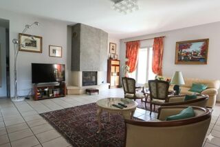  Villa � vendre 5 pi�ces 144 m�