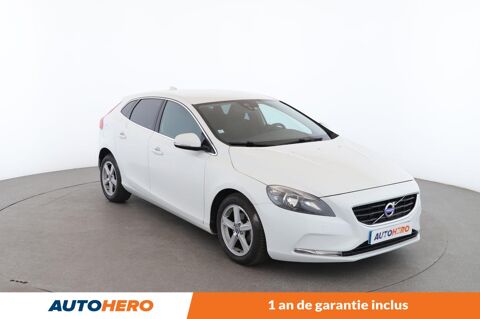 V40 1.6 D2 Momentum 115 ch 2015 occasion 92130 Issy-les-Moulineaux