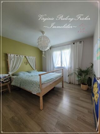  Maison  vendre 6 pices 127 m