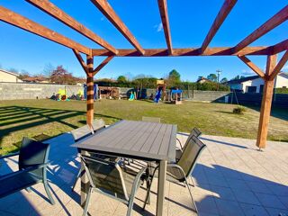  Maison  vendre 6 pices 137 m