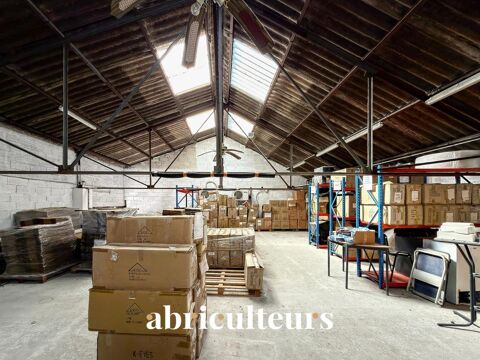   Entrepôt & Bâtiment Commercial 695 m² env. • ZI Les Ferrières • Le Muy 
