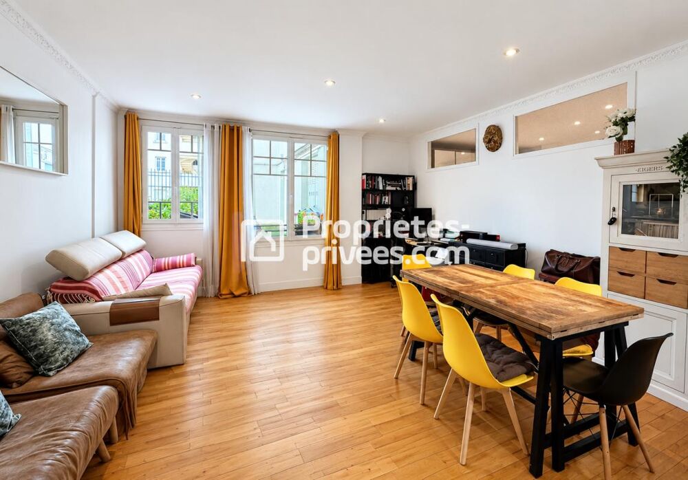 Vente Appartement 75015 PARIS BIR HAKEIM  - Appartement T3 - 2 chambres - 61.7 m2 - Proximité Tour Eiffel Paris 15
