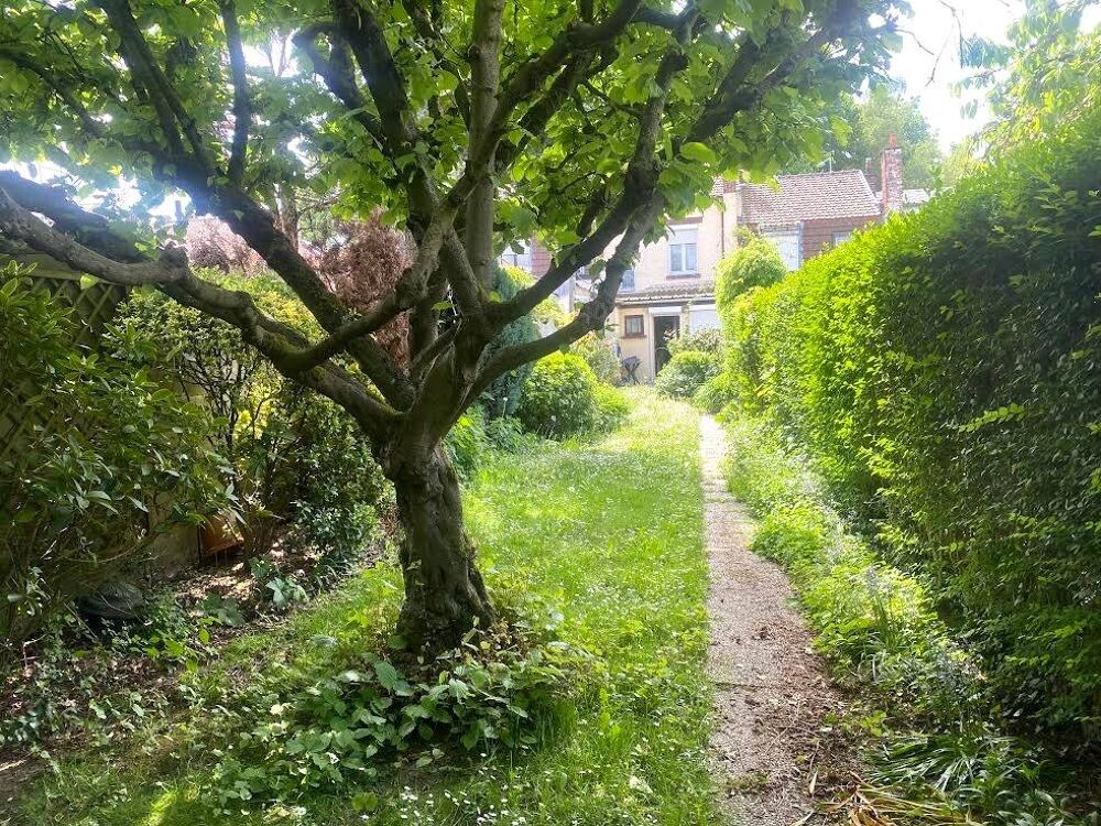 Maison ancienne à rénover +Garage 75m2 SECTEUR CHATEAU