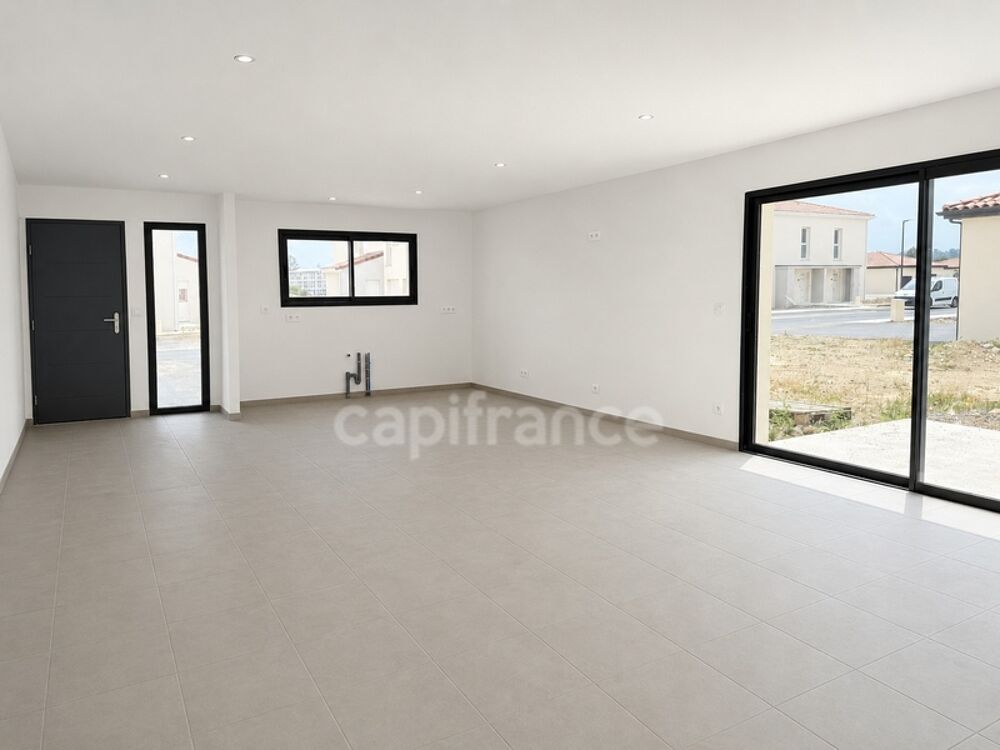 villa neuve T4 + garage RE2020 disponible à partir d'octobre 2026