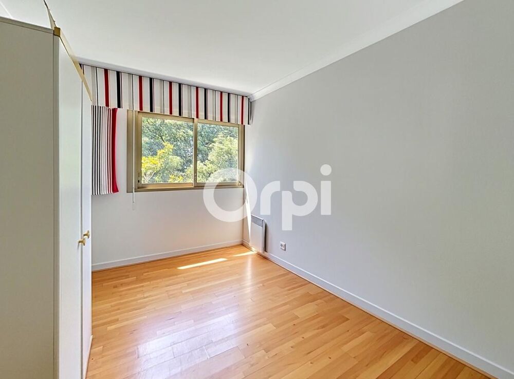 � vendre  Appartement Antibes (06600)