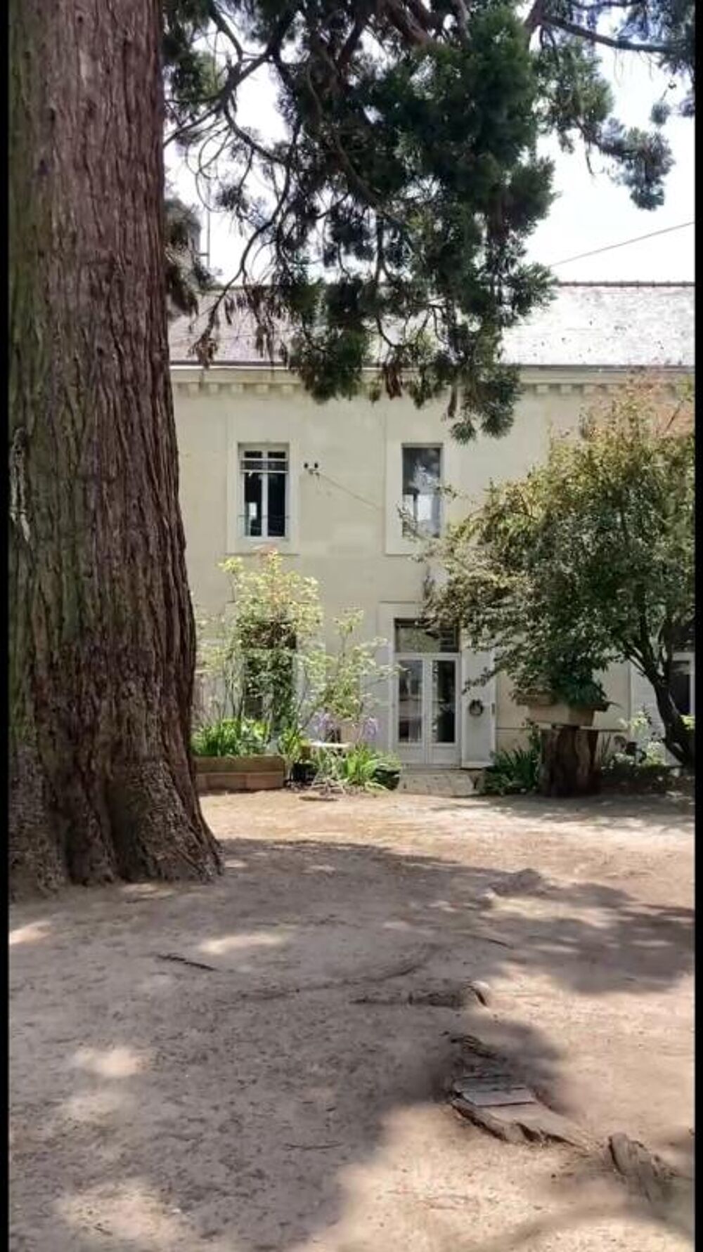 Demeure de Charme coeur de ville aux portes de la "Loire Valley"