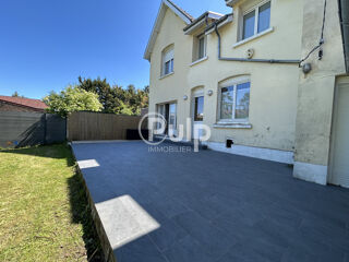  Maison � vendre 7 pi�ces 130 m�
