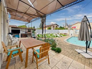  Maison � vendre 7 pi�ces 180 m�