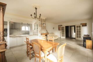  Villa � vendre 10 pi�ces 297 m�