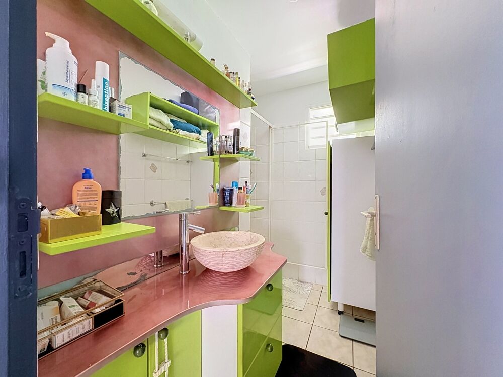 Vente Maison Maison à vendre 4 pièces  (971) Baie mahault