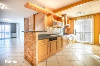  Appartement � vendre 5 pi�ces 90 m�