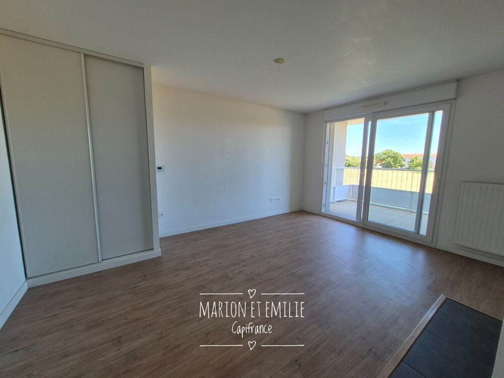 Appartement à vendre LA ROCHELLE - 1 chambre - balcon couvert - place de stationnement