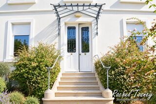  Maison à vendre 14 pièces 400 m²