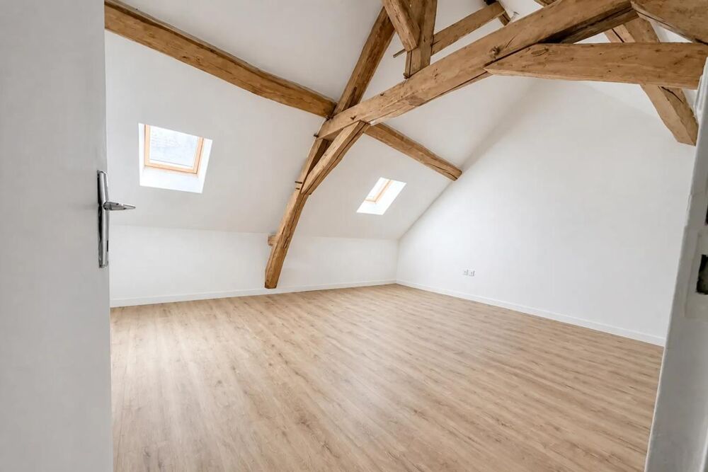 Vente Maison Maison rénovée 4 pièces 95 m², Descartes Descartes