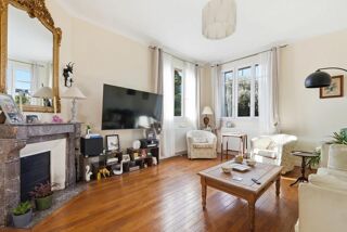  Maison à vendre 10 pièces 203 m²
