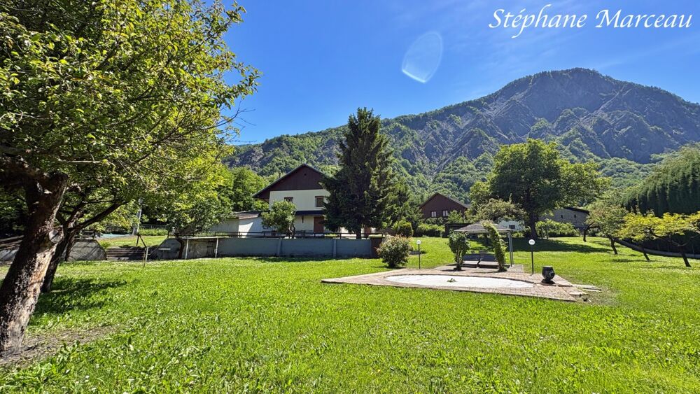 Vente Maison Maison à vendre Individuelles (73), Terrain clos, Sans vis à vis, Commodités à proximité Saint jean de maurienne