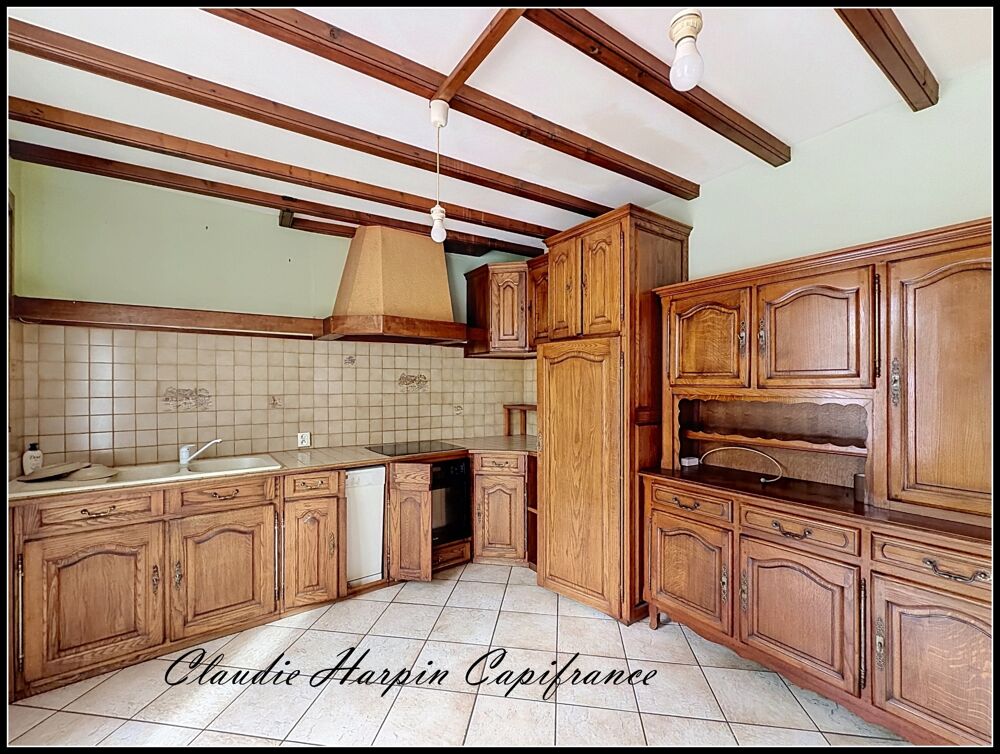 Vente Maison Maison à vendre 8 pièces CHICHE (79) 6 chambres - terrain 6195 M² Chiche