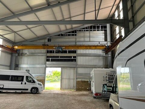   A LOUER - BATIMENT INDUSTRIEL 