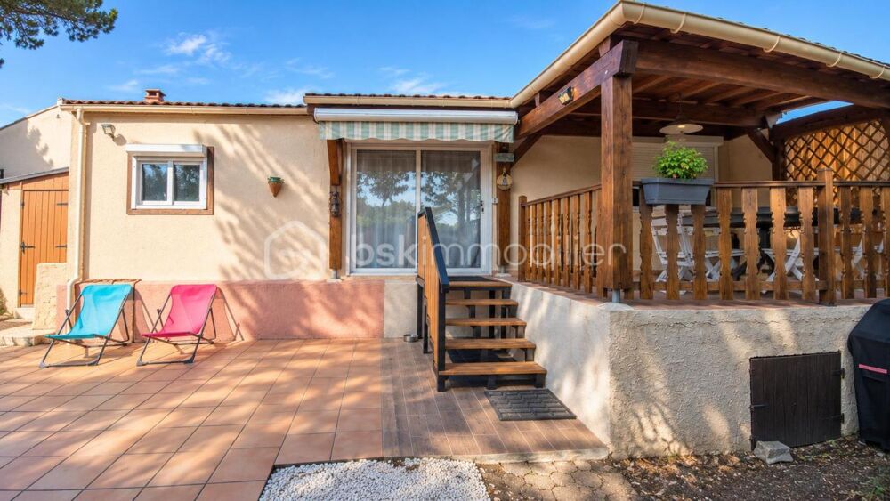 Vente Maison LE CASTELLET – HABITATION RÉAMÉNAGÉE, TERRASSE COUVERTE, EXTÉRIEURS ET 4 STATIONNEMENTS Le castellet