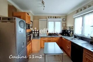  Maison  vendre 8 pices 170 m