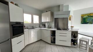  Maison  vendre 5 pices 142 m