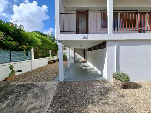   Situ� au Bouscat, � proximit� imm�diate du tram, cet appartement T4 de 78 m� se trouve dans une r�sidence intimiste de seulement Appartement - 4 pi�ce(s) - 78 m�