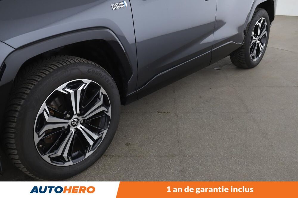 RAV 4 2.5 Hybride Rechargeable AWD Collection 306 ch 2023 occasion 92130 Issy-les-Moulineaux