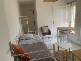  Appartement à louer 1 pièce 30 m²