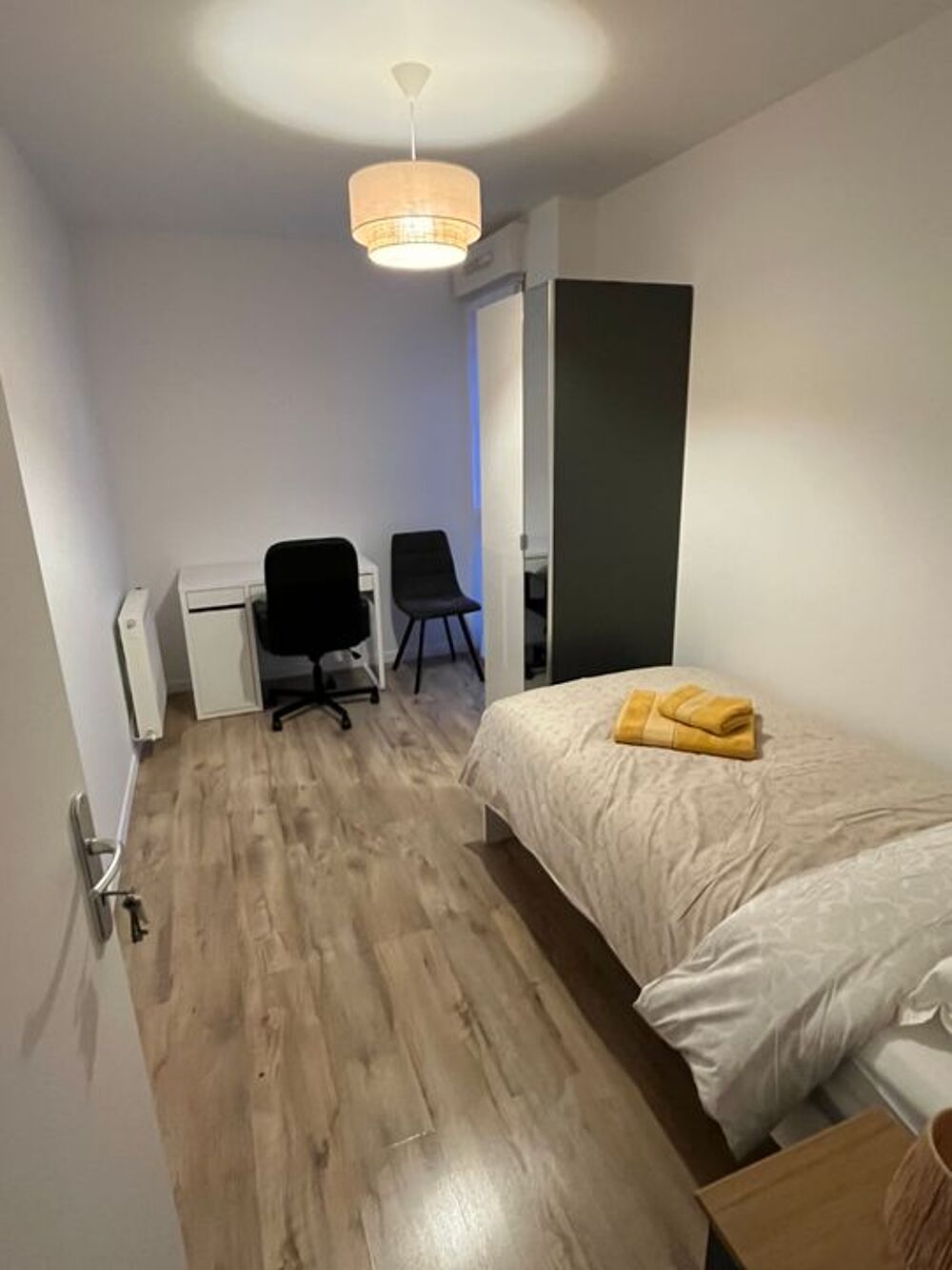 Location Appartement Chambre de 10m2 à louer sur Les Ulis Les ulis