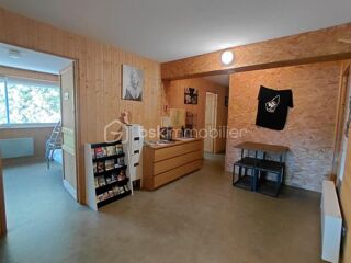  Immeuble à vendre 8 pièces 244 m²