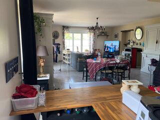  Propri�t�/ch�teau � vendre 6 pi�ces 180 m�