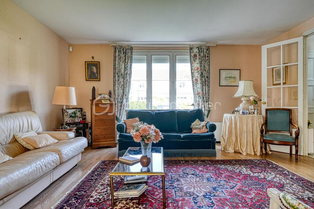 Vente Maison Maison 7 pièces résidence Chamfleury Voisins le bretonneux