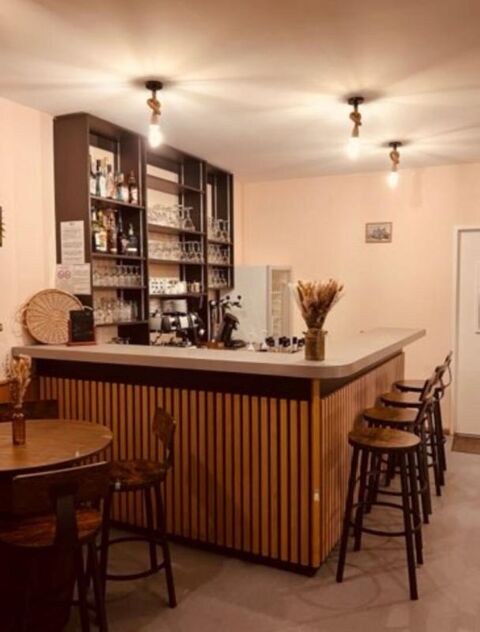   CORREZE - RESTAURANT 90 COUVERTS AVEC TERRASSE 