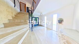  Maison � vendre 8 pi�ces 230 m�