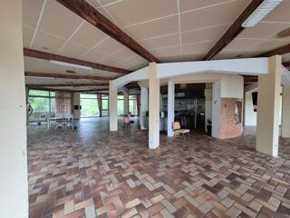  Maison à vendre 15 + pièces 3712 m²