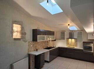 Vente Maison Pays de Forcalquier Pierrerue 04300 Maison de village atypique de 106 m² 225 000 Pierrerue