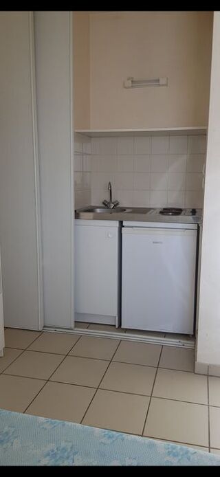  Appartement à louer 1 pièce 14 m²