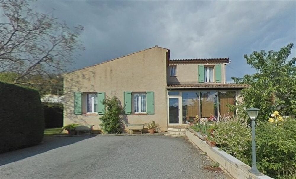 A vendre en viager occupé  Maison 122 m² sur 1 000 m² de terrain arboré  Sisteron (04)
