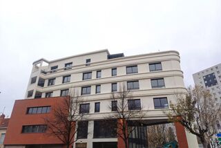  Appartement à louer 2 pièces 44 m²
