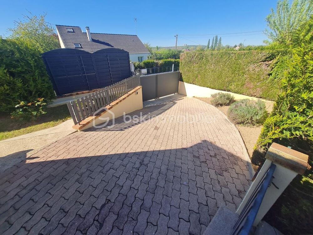 MAISON SUR CANNES ECLUSE