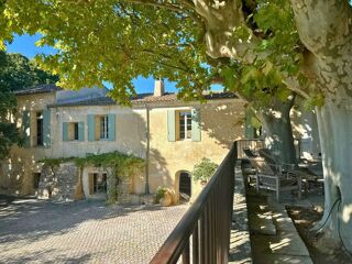 Propriété/château à vendre 14 pièces 420 m²