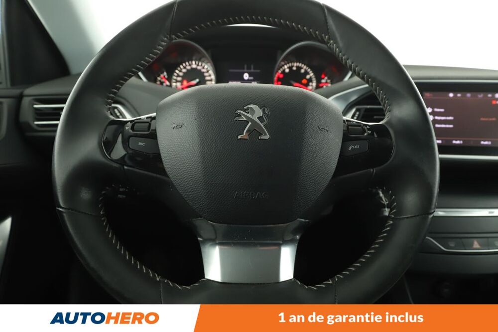 308 1.2 PureTech Style 110 ch 2020 occasion 92130 Issy-les-Moulineaux