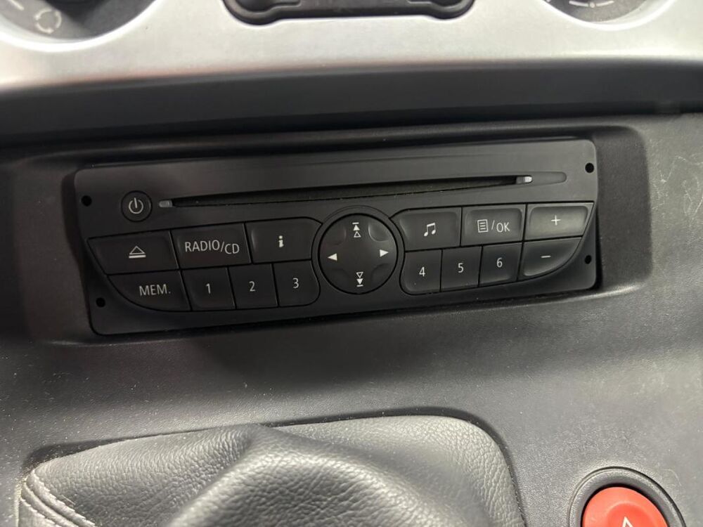Kangoo 1.5 dCi 90 Extrem ( Am&eacute;nag&eacute; TPMR si&egrave;ge passager avant ) 2013 occasion 78200 Mantes La Jolie