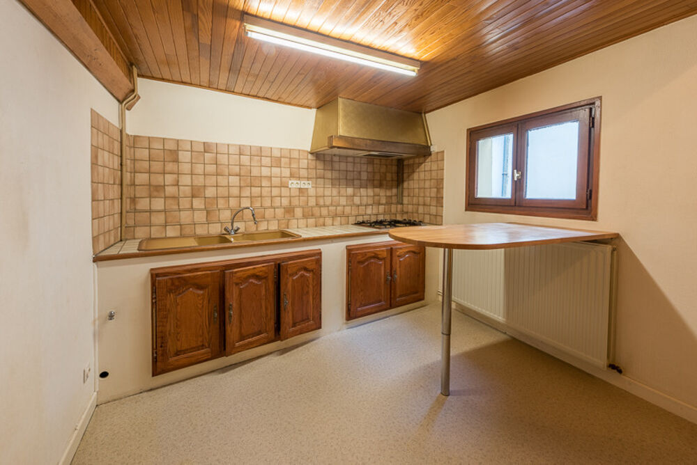 Vente Appartement Appartement T2 en duplex lou� � Proximit� centre-ville de Nuits-Saint-Georges Nuits saint georges