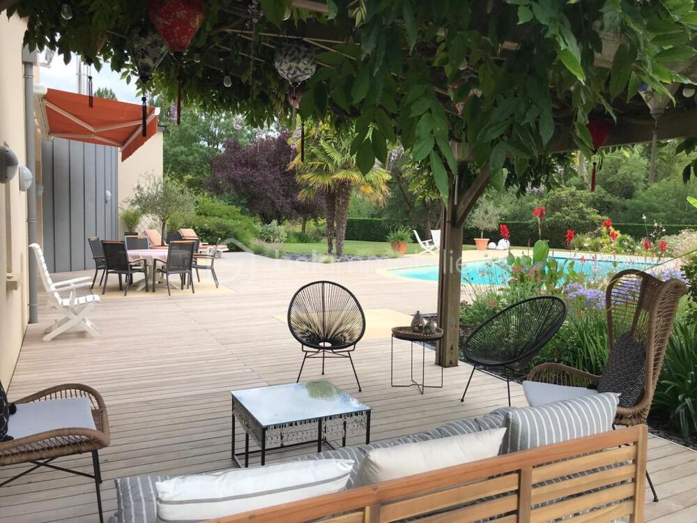 Vente Propriété/Château Maison d'architecte nichée dans un parc arboré, au calme absolu Bauge en anjou