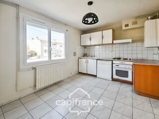 Location Maison Maison avec 3 chambres, garage et jardin, proches commerces et écoles Agen