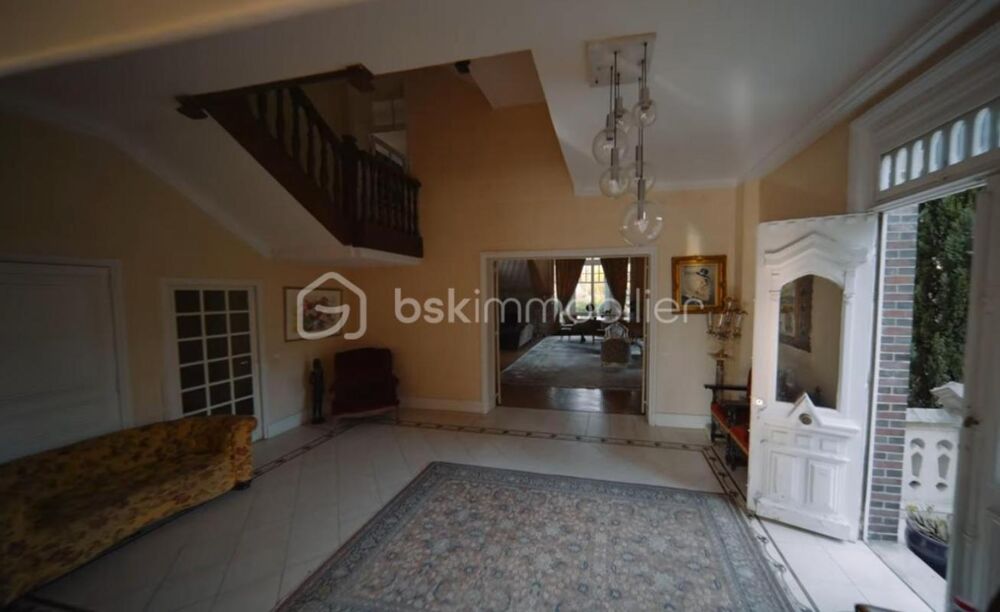 � vendre  Propri�t�/ch�teau Le V�sinet (78110)