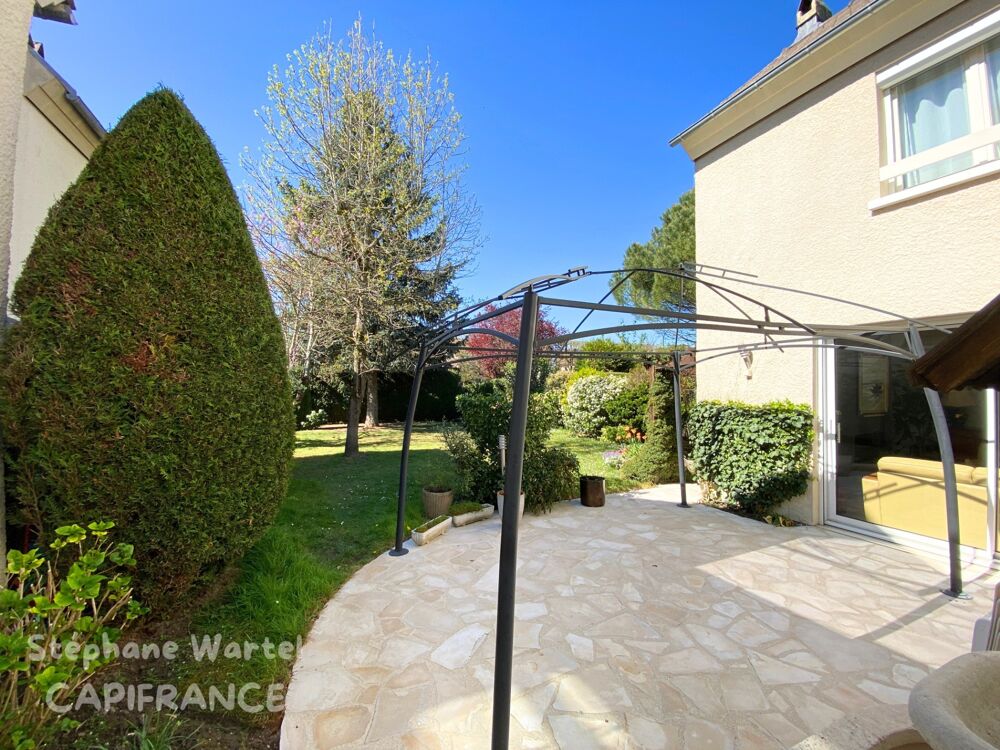 Vivre l'exception Cantilienne : Maison contemporaine lumineuse et son jardin arboré à Chantilly (60)