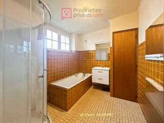  Maison à vendre 9 pièces 228 m²