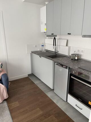 Appartement à louer 1 pièce 31 m²